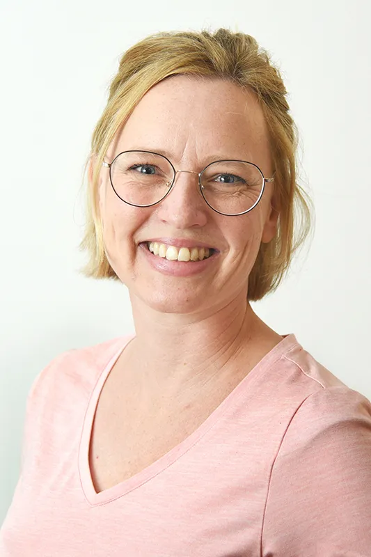 Portrait von Nina Müller, Physiotherapeutin
