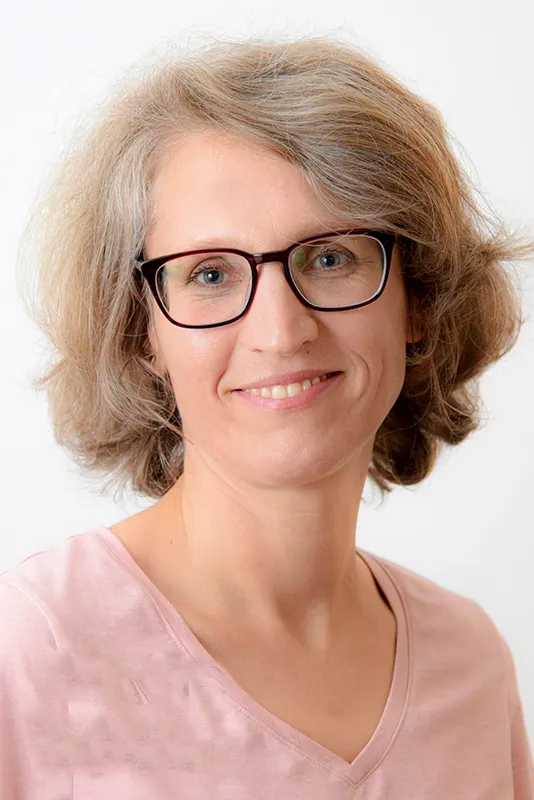 Portrait von Sabine Teichert, Physiotherapeutin